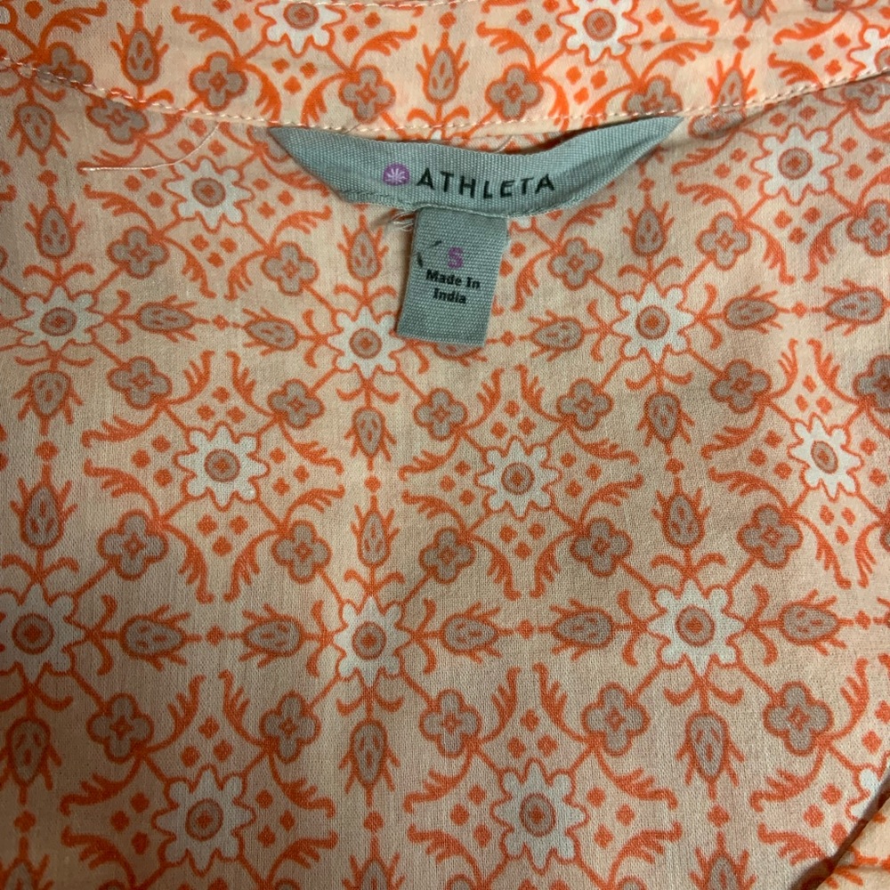 Athleta tunic - Picture 3 of 3